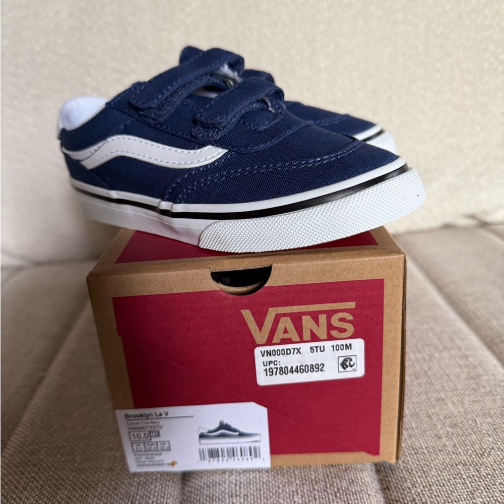 Vans Kids Blue Brooklyn LS V Sneakers 10 toddler. New in box